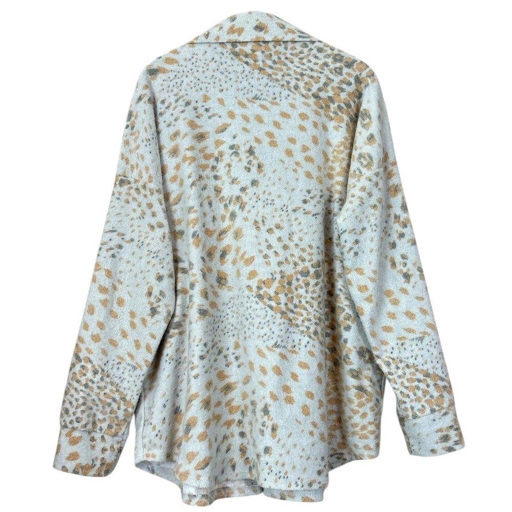 7th Roy Abstract Leopard Dot Print Buttoned Top S… - image 2
